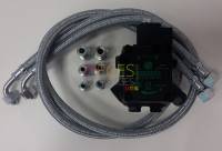 Kit Pompe Fioul SUNTEC AUV 47 L + Flexibles + 6 Raccords. Ce Kit comprend une pompe Fioul AUV 47 L Modèle 9857 6P 0500 - Rotation Gauche qui remplace le modèle AU 47 L 9853 6P 0500. Peut être utilisé pour toutes les applications : kérosène, fioul domestique et B10 (mélanges fioul domestique, 10% de biofiouls selon la norme V51603-6). Joints toriques en Viton, régulateur de pression et joint d'arbre spécifiques. Un jeux de 2 Flexibles + 6 Raccords. - 2 raccords 1/4 x 1/4 RTS (8/13). - 2 raccords 3/8 x 3/8 RTS (12/17). - 2 raccords 1/8 x 1/4 RTS (5/10) x (8/13)