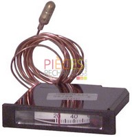 Thermomètre Rectangulaire 20° à +120°C - L 68mm x H 15mm, Encastrement 11mm x 62mm Automatiquebloquant - Profondeur 62mm Fond blanc, Chiffres Noirs, Capillaire 1500mm, Bulbe 6,5mm x 20mm, Façade Noire Montage sur De Dietrich, Deville, Franco Belge, Abig, Bongioanni, Atlantic