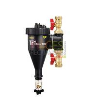 Pot à boue FERNOX TF1 Total Filter. Raccords 28 mm à olives. Filtre Cyclonique & Magnétique. Action unique en son genre qui élimine les boues magnétiques et non magnétiques.
Installation dans tuyauterie verticale ou horizontale. Point d'injection des produits de la gamme Fernox ‘F’. Se nettoie en quelques secondes sans dépose ni démontage. Hauteur  -   288mm. Largeur  -   157mm. Profondeur  -  109mm