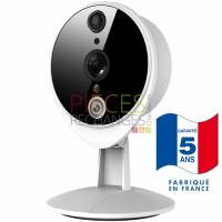 Caméra intérieure connectée TYCAM 1000. Surveillance de jour et de nuit depuis l'application Tydom. Qualité Full HD  1920x1080 sur tablette en local. Flux vidéo sécurisé