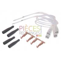 Câble Haute Tension  standard - Kit Fil HT-PTFE Ø 1.65 MMcomprenant : - 4 cosses à sertir Ø 4mm - 4 capuchons Isolant Ø 4mm - 4 cosses à sertir Ø 6.35mm - 4 capuchons Isolant Ø 6.35mm - 4 longueurs 300mm - 1 côté Connecteur droit 6.35mm isolé de l'autre nu.