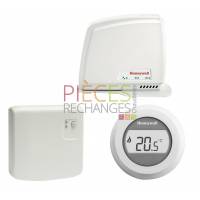 Le thermostat d'ambiance Y87RF est un thermostat connecté à internet. Depuis une tablette ou un Smartphone, vous pouvez programmer les horaires de fonctionnement de votre maison. Votre thermostat vous permettra de modifier le point de consigne en cours. Sans fil, ce thermostat s'installe simplement dans votre maison. La passerelle Web se connecte directement sur votre Box internet. Le pack comprend: 1 thermostat rond sans fil T87RF2041. 1 module relais de commande de chaudière BDR91A1000. 1 passerelle de communication (avec l'application de gestion de chauffage Honeywell). - Référence : 